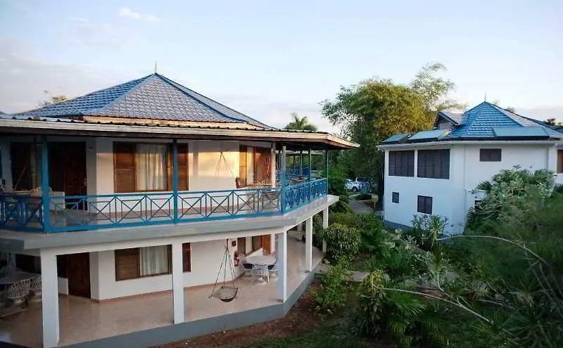 Negril Treehouse Resort